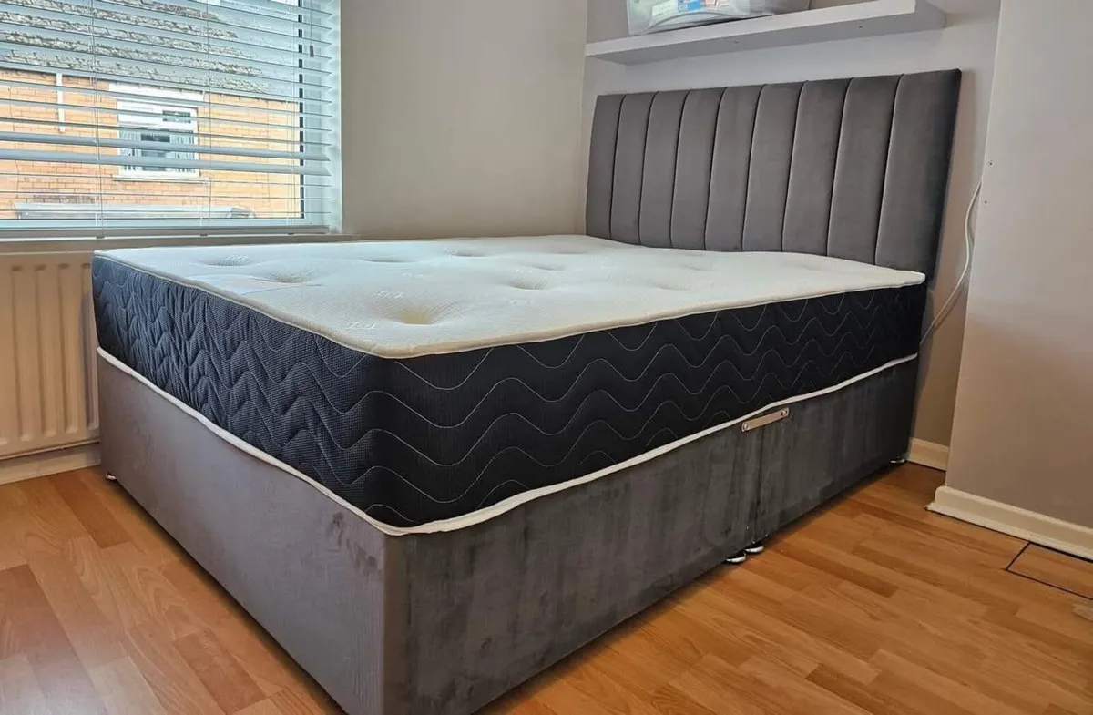 Luxury beds & sofas – cash on delivery
Brand new b - Image 4