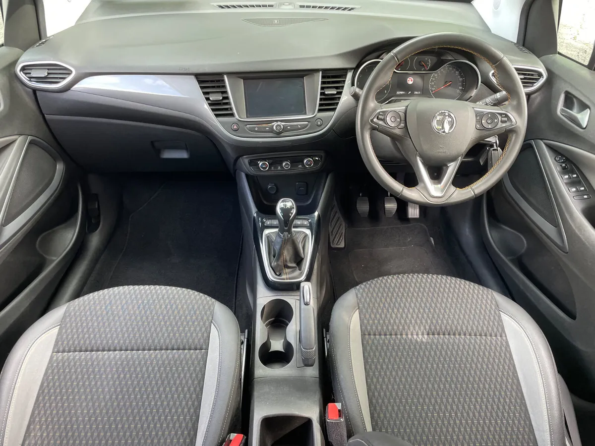 1.2 ELITE - APPLE PLAY - LOW KMS - HALF LEATHER - Image 3