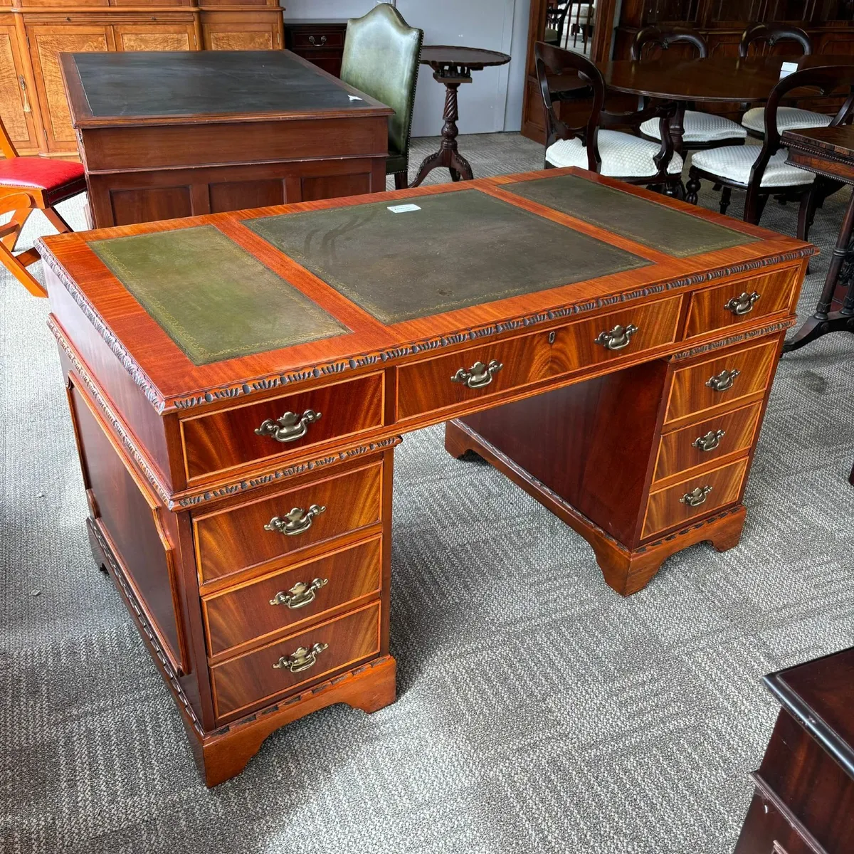 Beautiful mahogany green leather top twin pedestal - Image 1