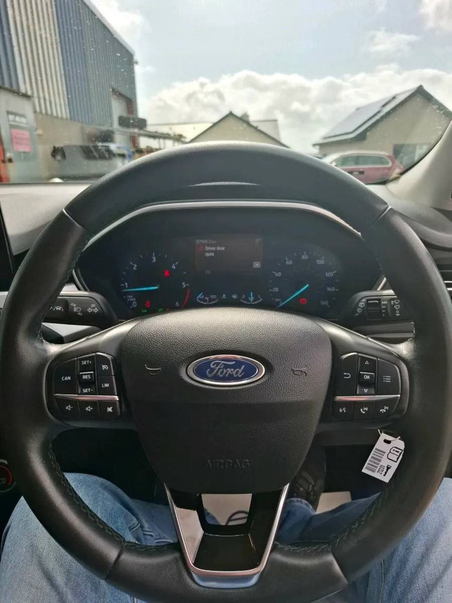 142  Ford Focus diesel Titanium Nct & Tax - Image 2