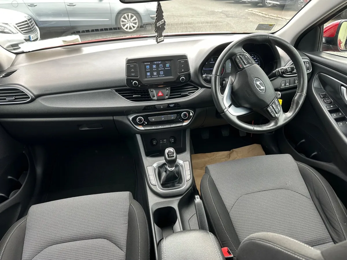 Hyundai i30 2018 - Image 4