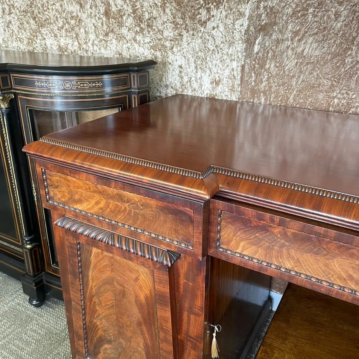 Late Regency mahogany pedestal sideboard - Image 3