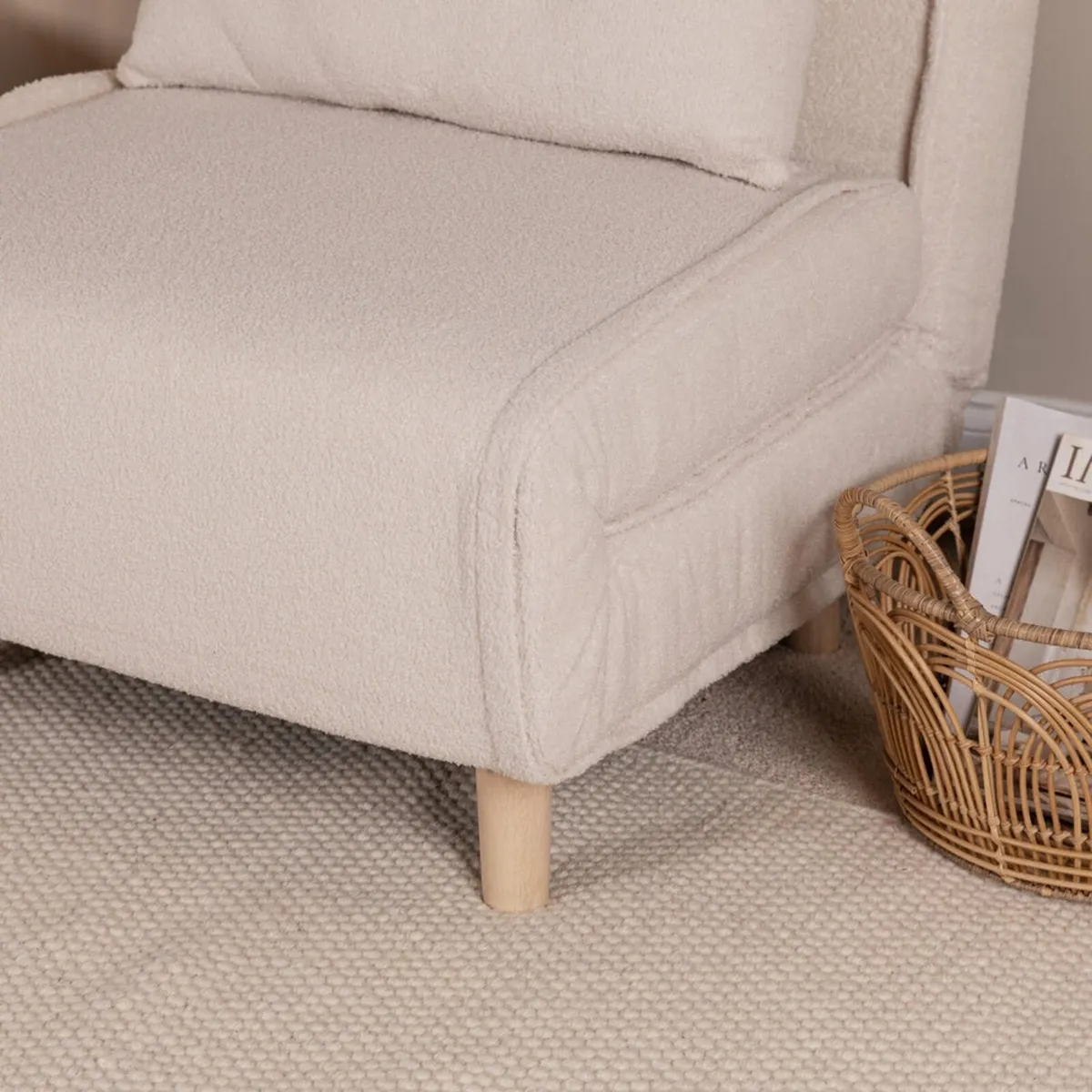 Single side bed - white teddy Laura James - Image 4
