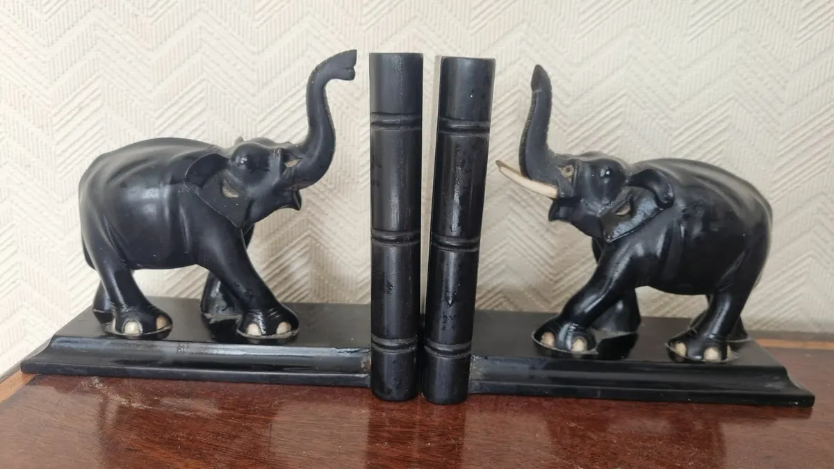 Antique Wooden Elephant Bookends - Image 4