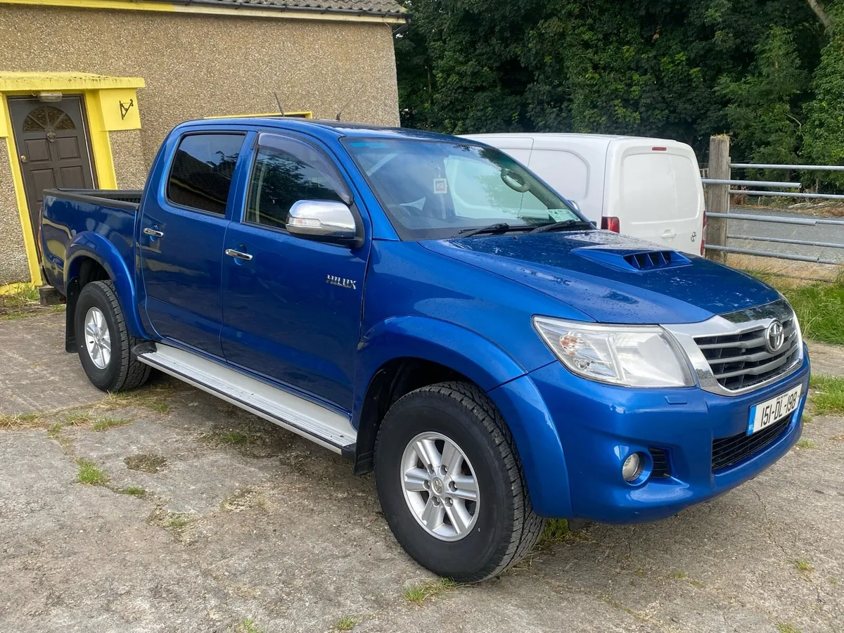 Toyota hilux JUST PASSED TEST - Image 2
