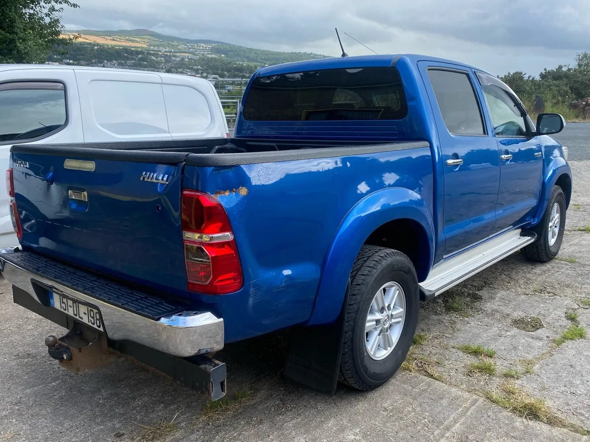 Toyota hilux JUST PASSED TEST - Image 3