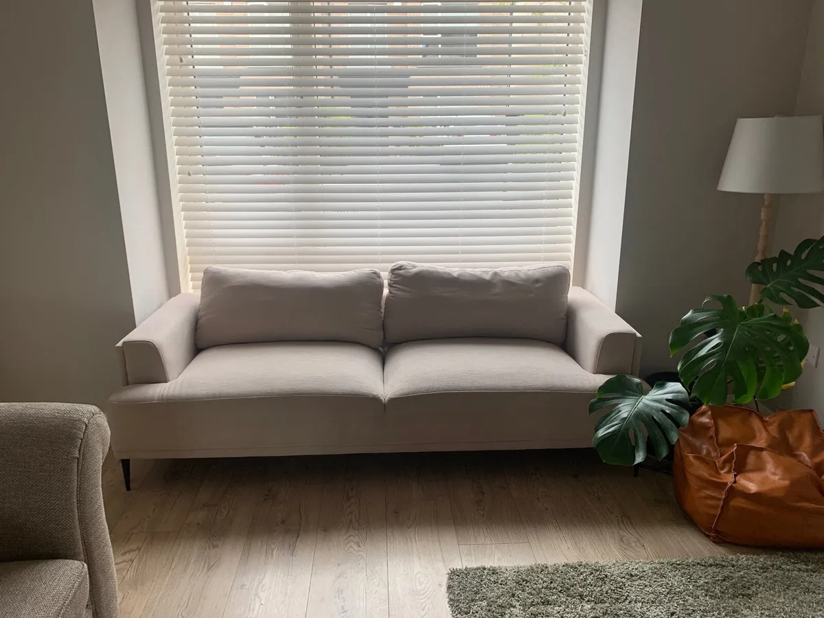 Sofa - Image 3