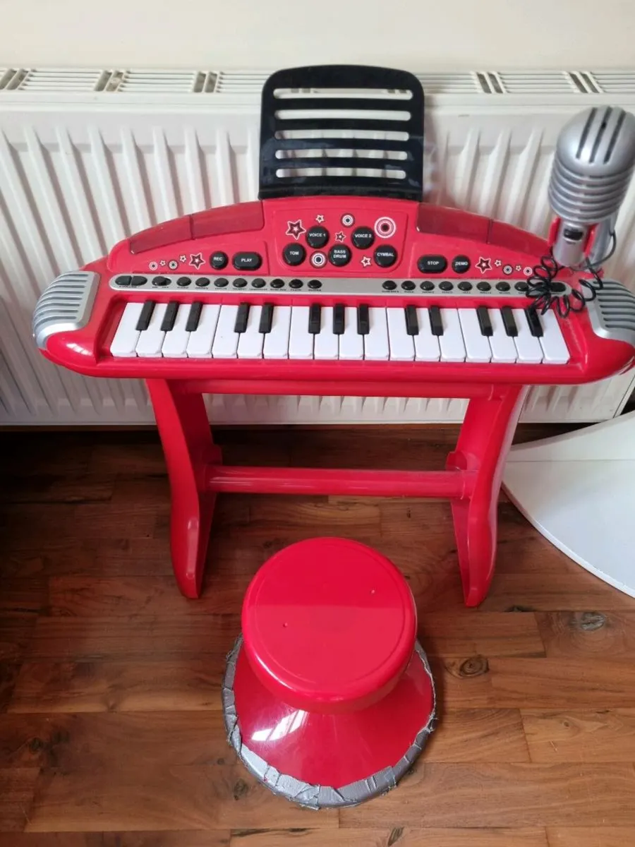 Piano - Image 1
