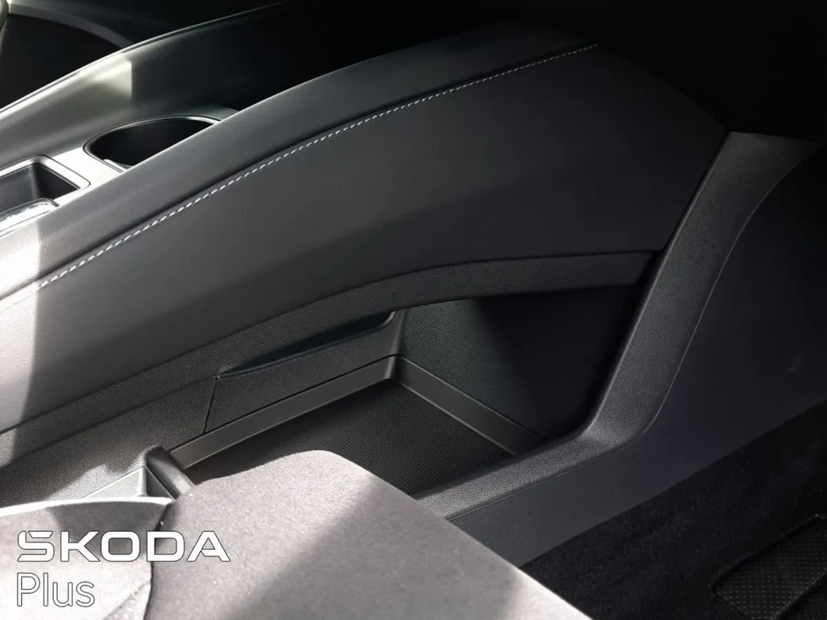 Skoda Enyaq  sportline all New EV Enyaq steel Gre - Image 4
