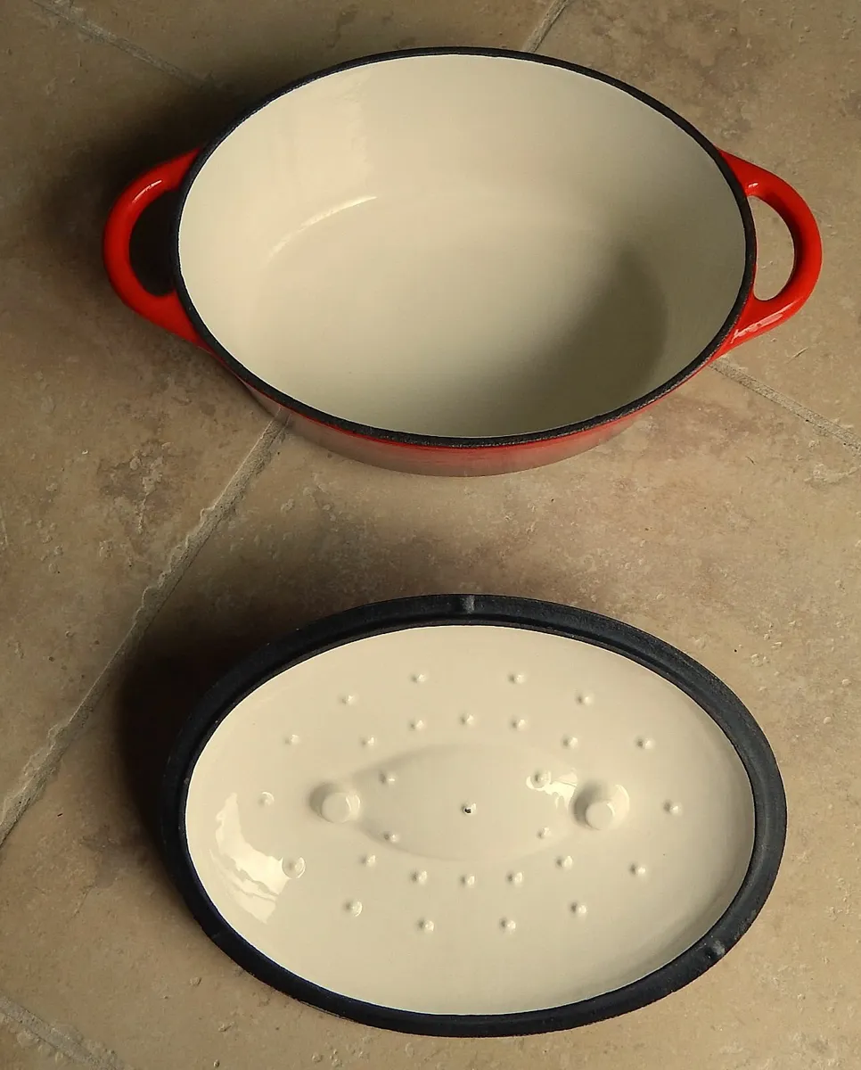 Ernesto Enamelled Cast Iron Casserole Dish, New - Image 2