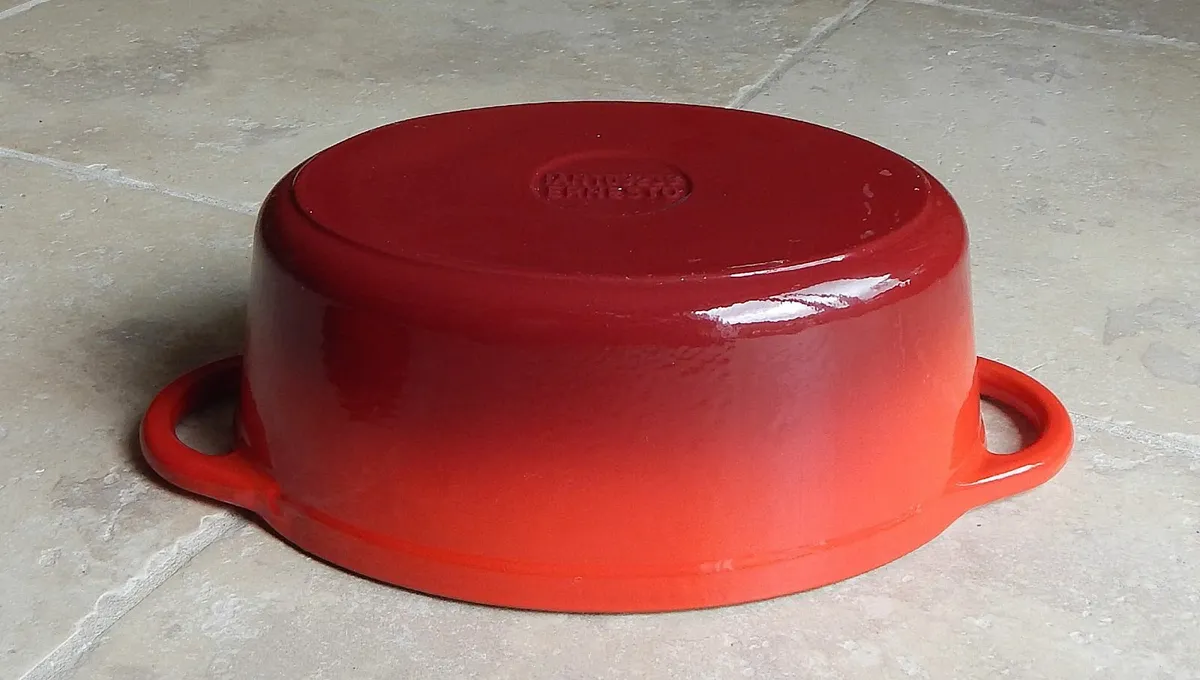 Ernesto Enamelled Cast Iron Casserole Dish, New - Image 4