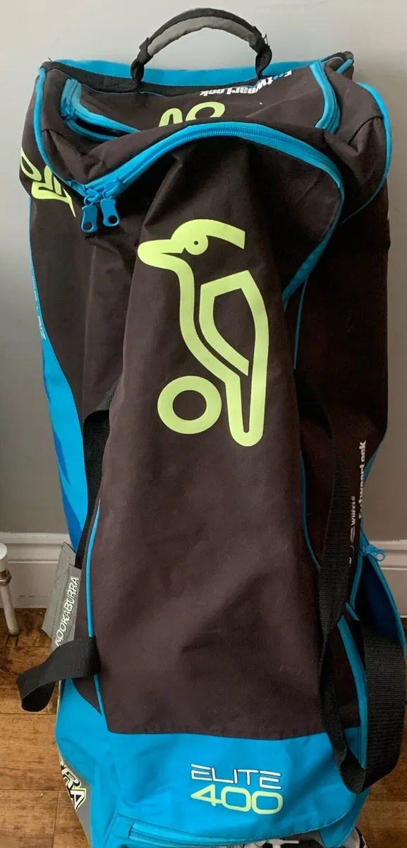 Kookaburra Cricket equipment bag - Image 2