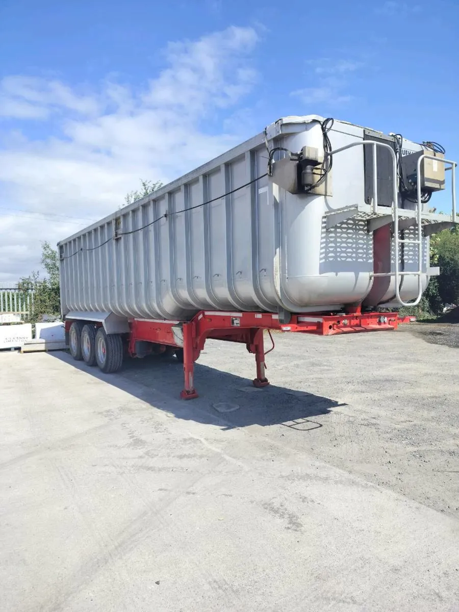 Fruehauf Tipping trailer - Image 1