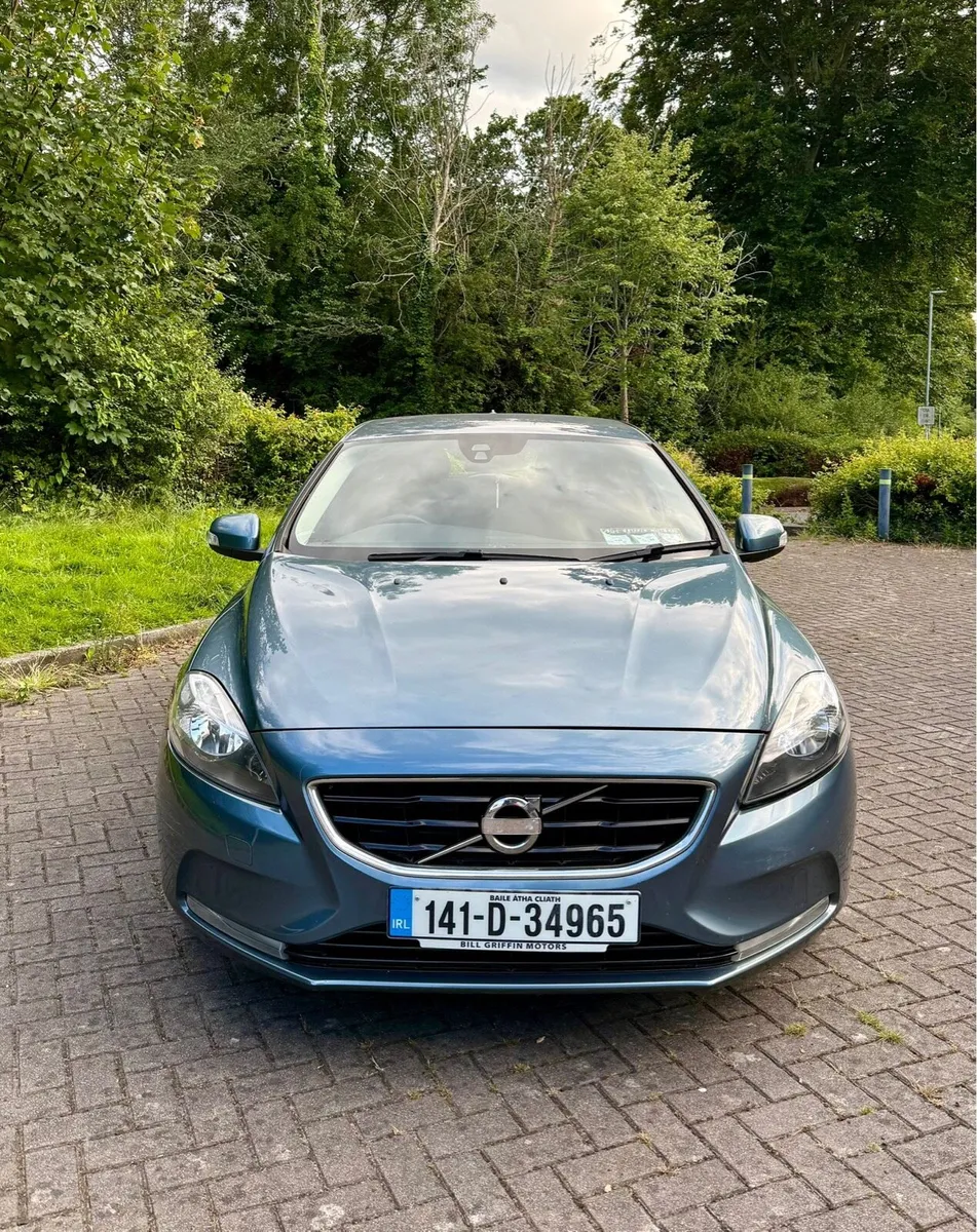 Volvo V40 2014 – 1.6 Diesel – Manual, Fresh NCT!!! - Image 2