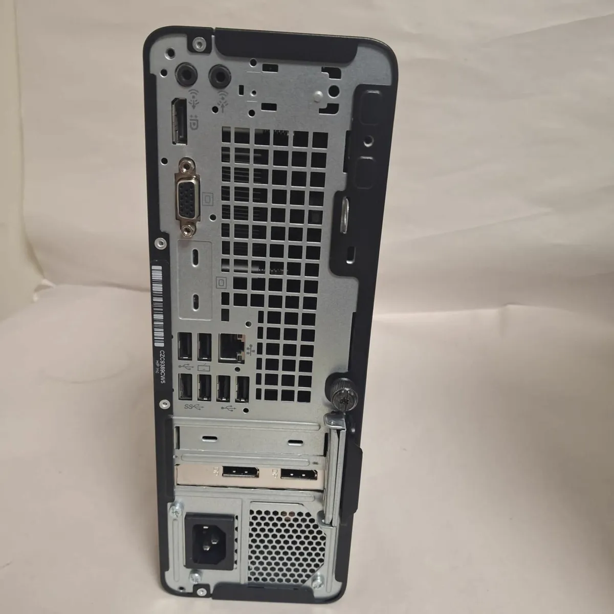HP ProDesk 400 G6 | i7-9700  R7 430 2GB GPU - Image 1