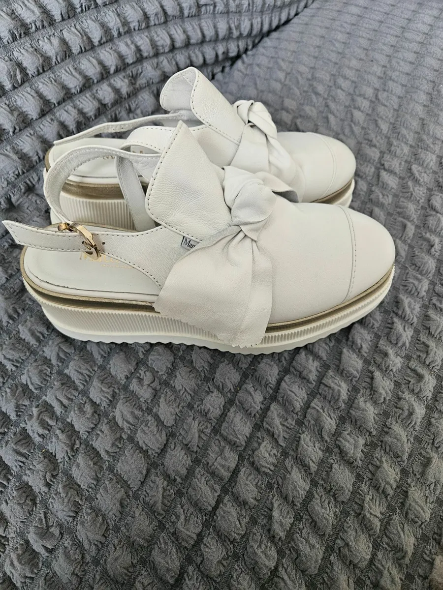 Marco Moreo Slingbacks - Image 1