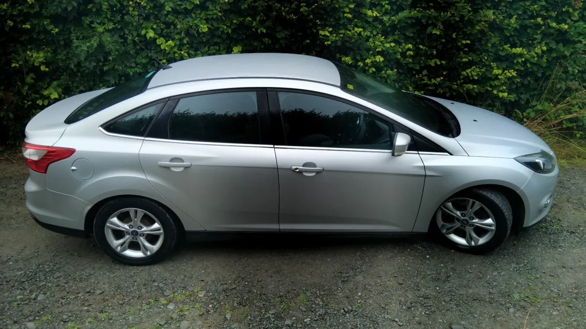 Ford Focus 2013 - Image 1