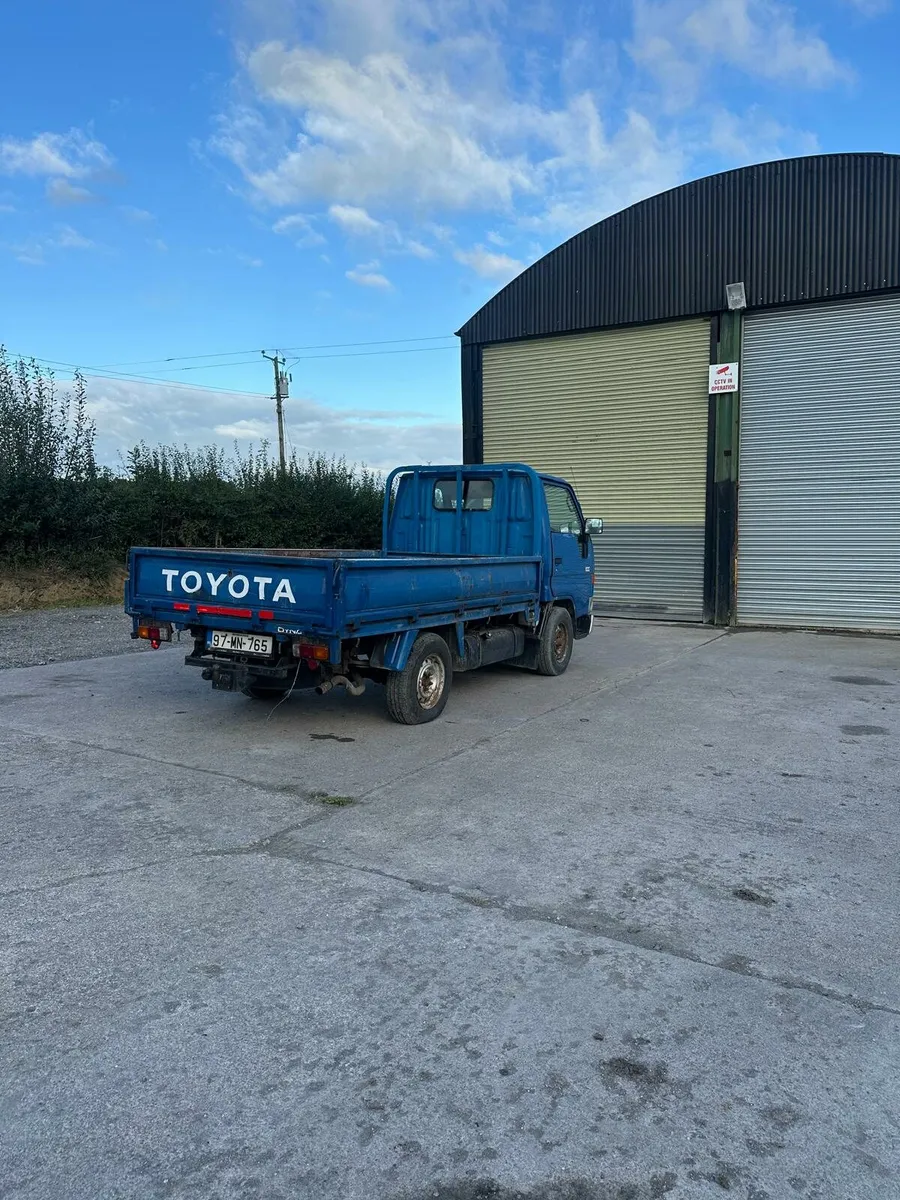 1997 Toyota Dyna - Image 4