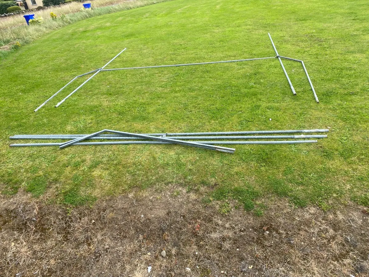 Gaa goal posts - Image 1
