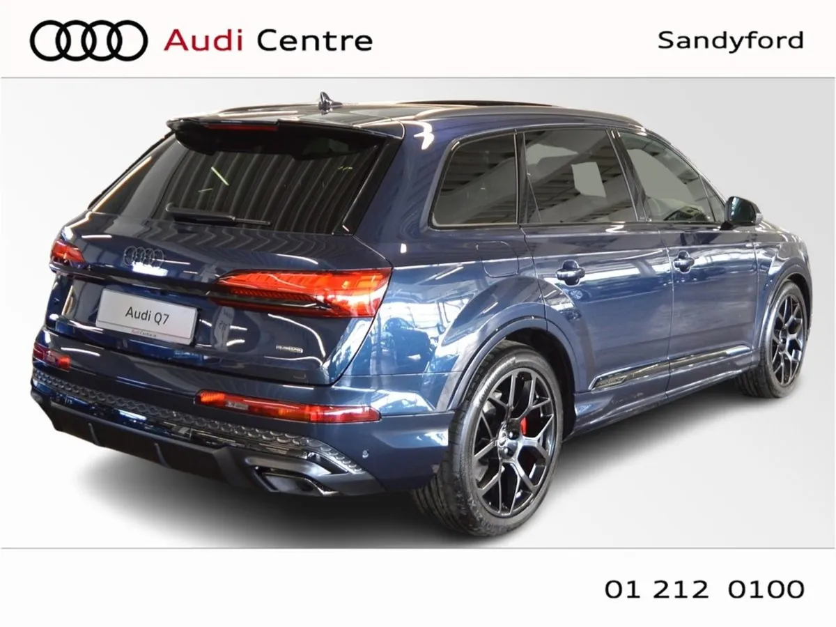 Audi Q7 55 Tfsi-e Quattro S-line 290KW Panoramic - Image 3