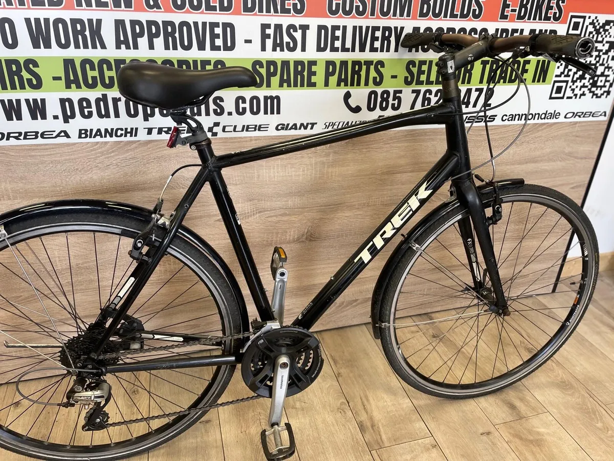 Trek FX 7.3  hybrid bike - Image 3