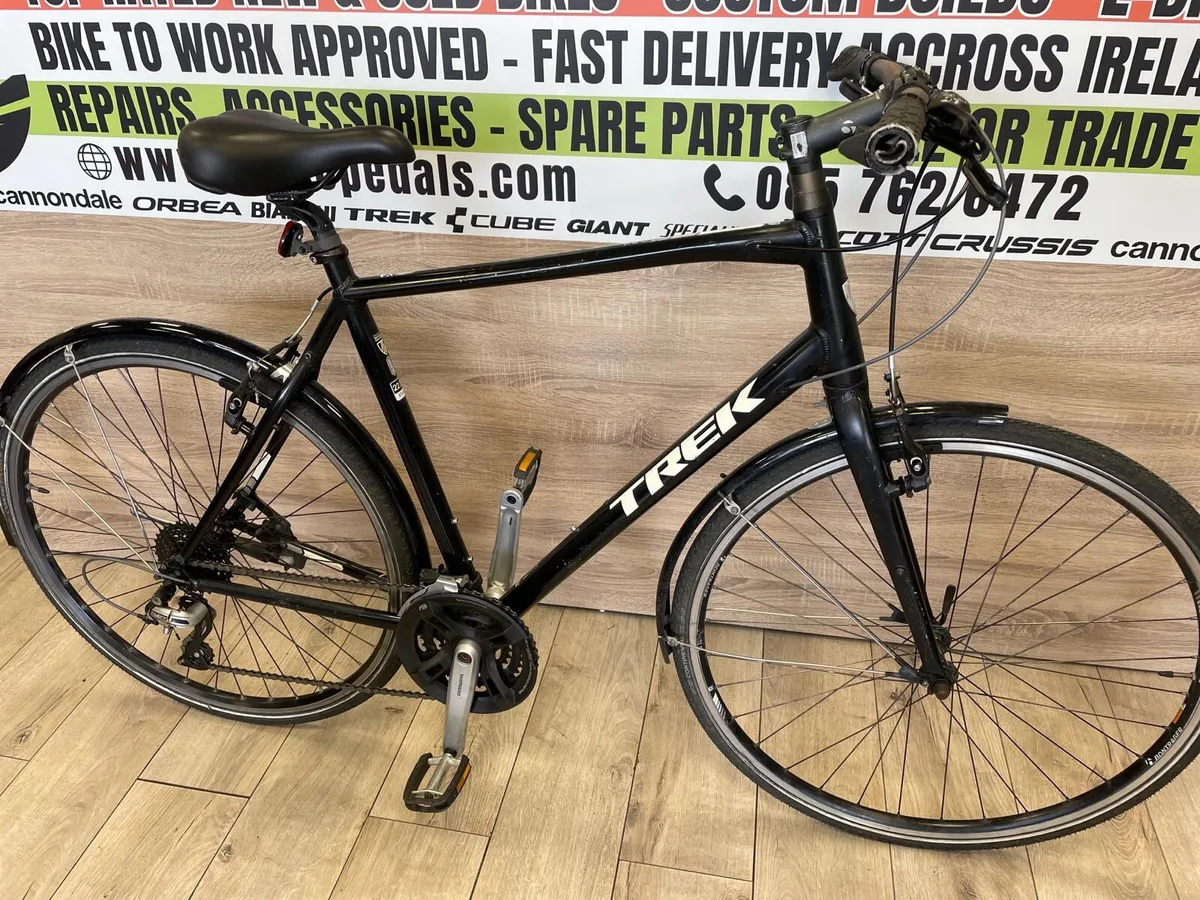 Trek FX 7.3  hybrid bike - Image 4