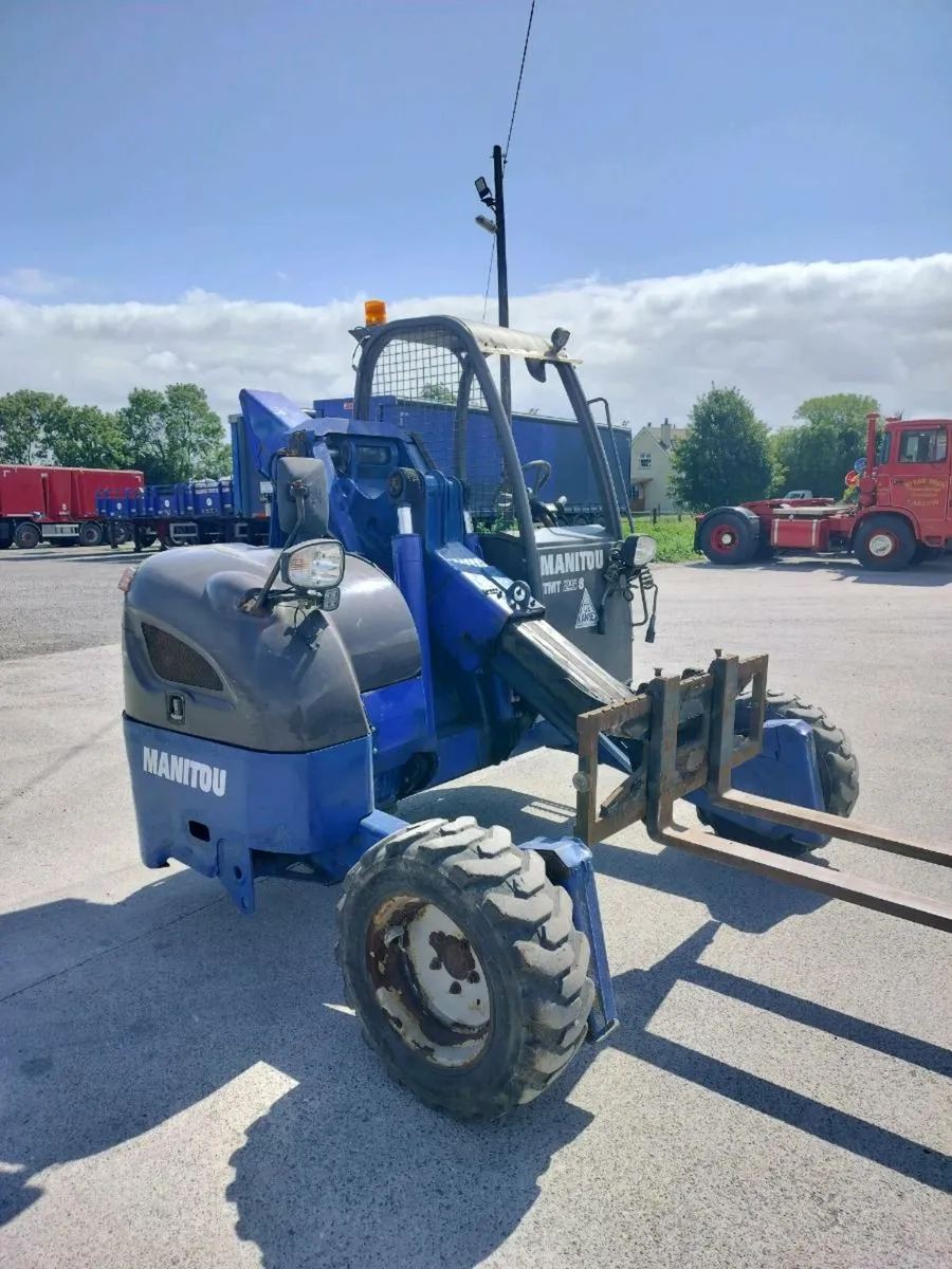 2016 Manitou Forklift - Image 1