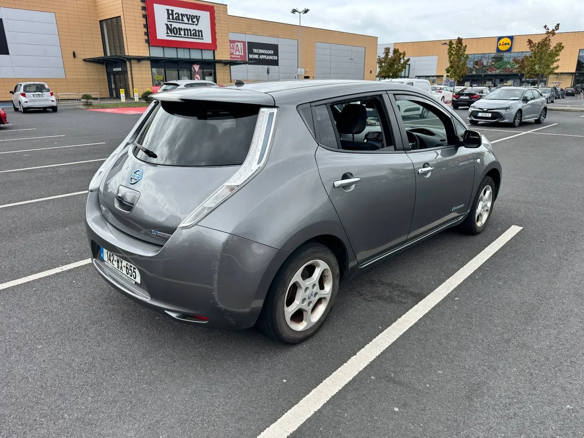 Nissan Leaf 2014 - Image 2