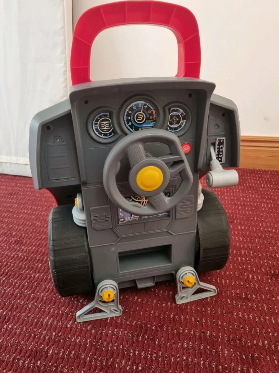 Car toy engine with lights - Image 3