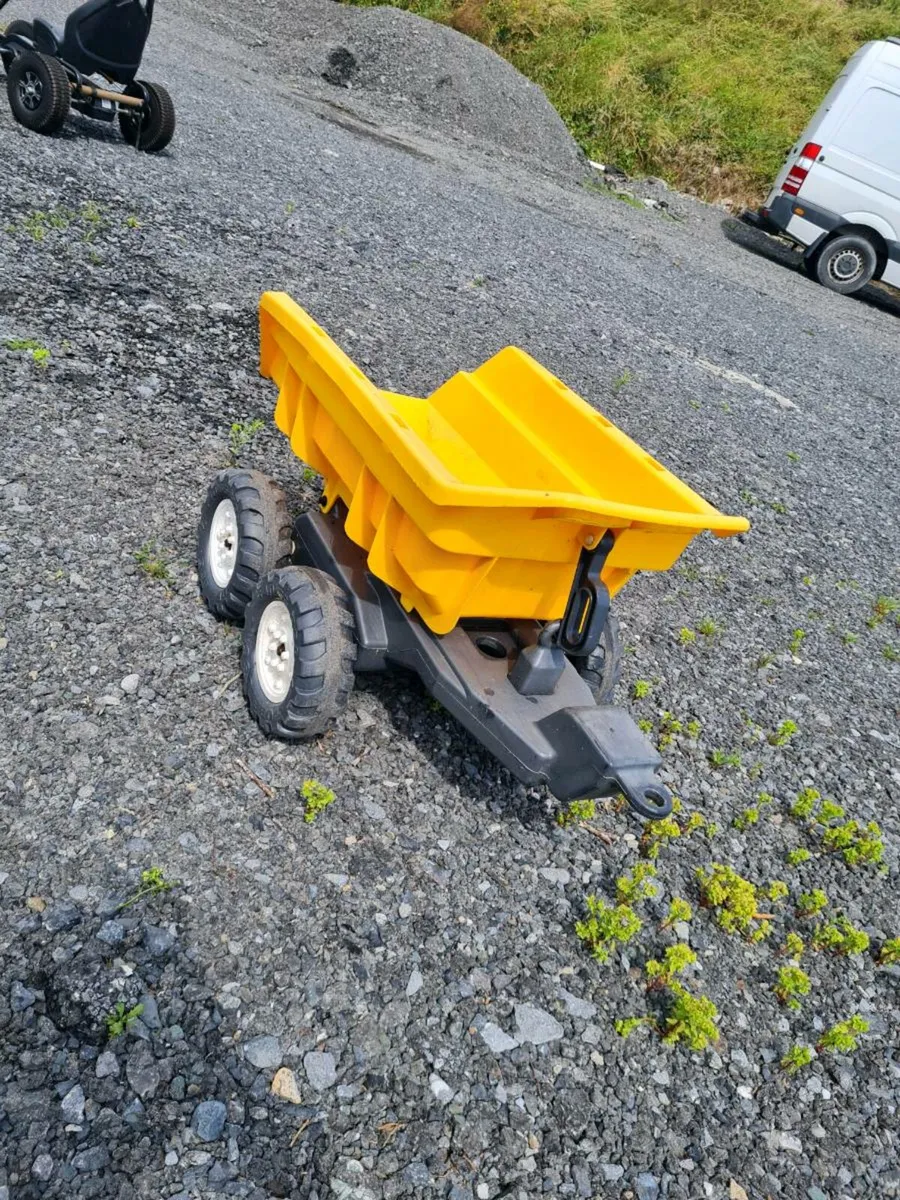 Toy dump trailer - Image 1
