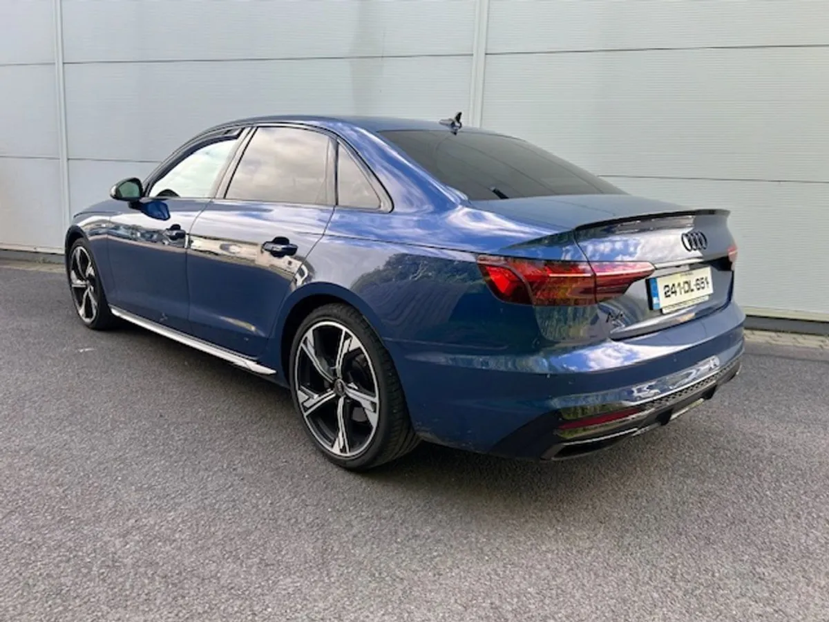 Audi A4 35 TDI 163HP S-tronic S Line Auto - Image 3