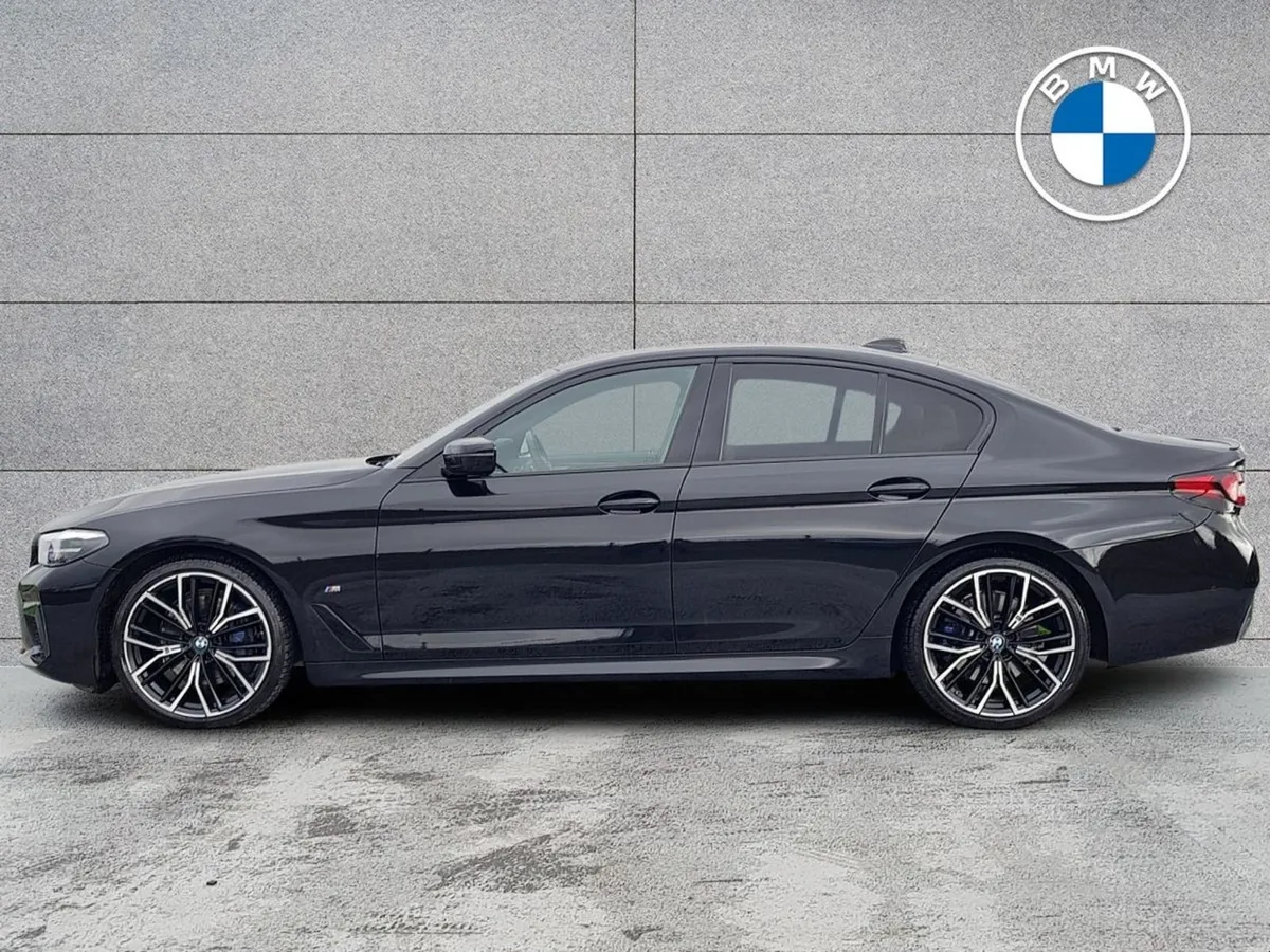 BMW 5 Series 520d M Sport Saloon LCI - Image 4