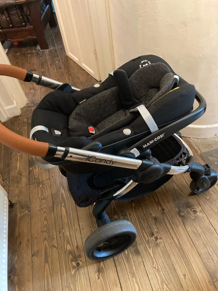 iCandy pram and maxi cosi car seat set - Image 4