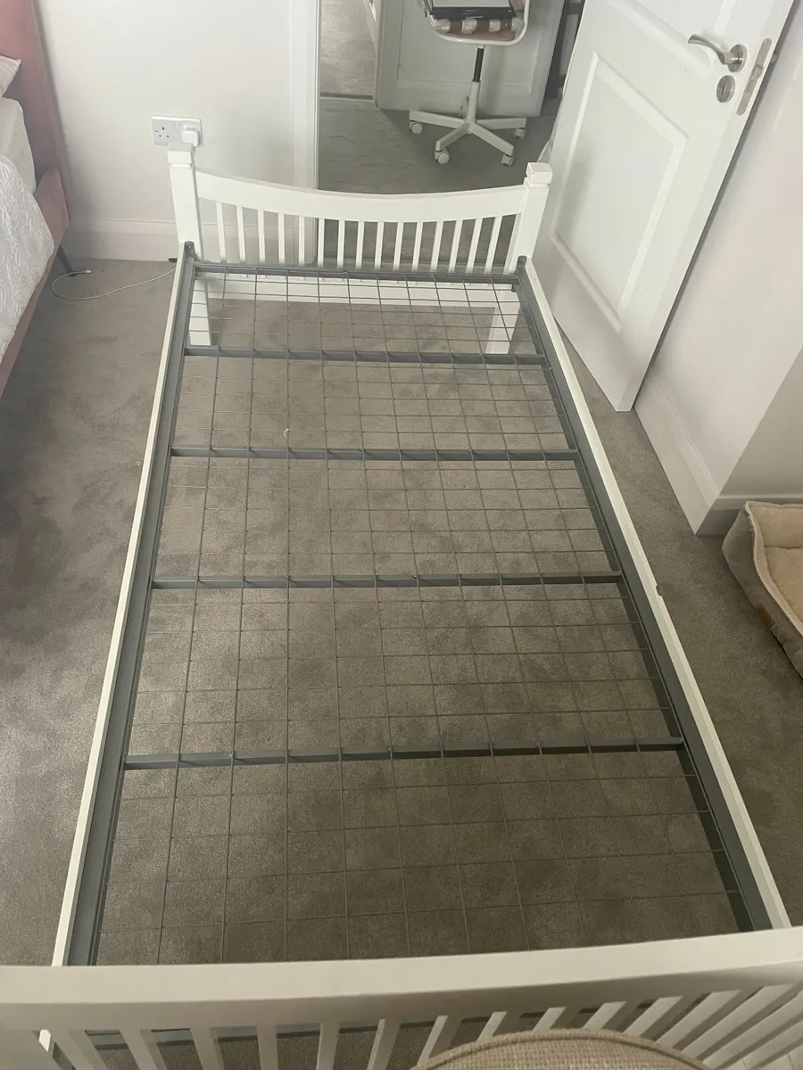 Single Bed with Mattress - Image 4