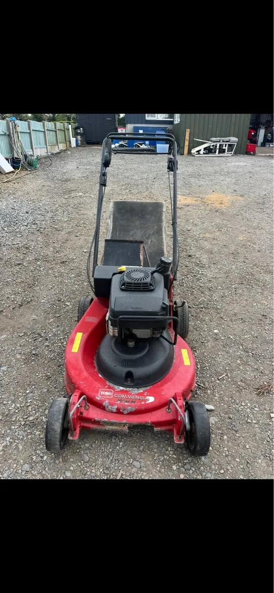 TORO COMMERCIAL MOWER - Image 3