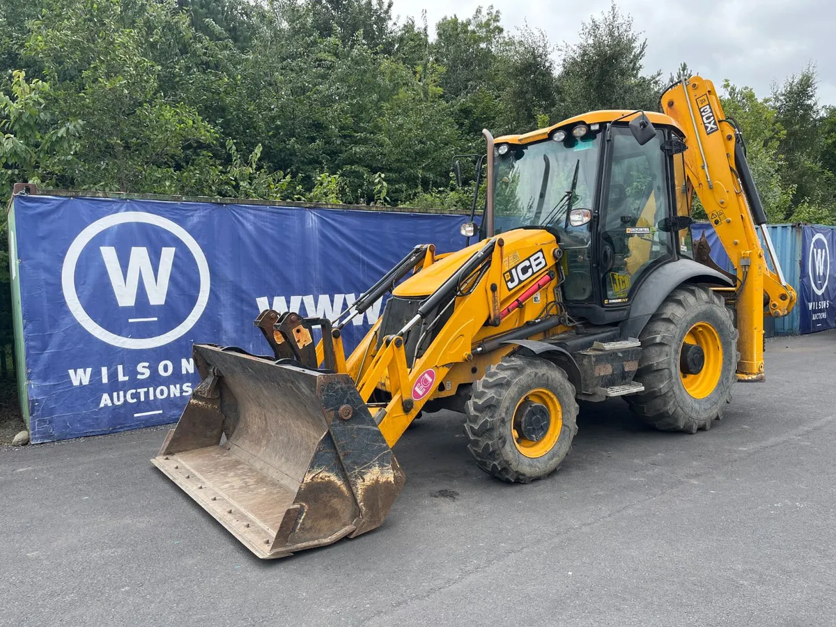 2013 JCB 3CX Sitemaster Backhoe Loader For Auction - Image 1