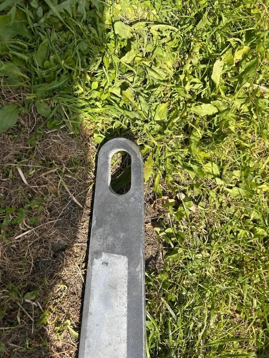Anchor - Image 4