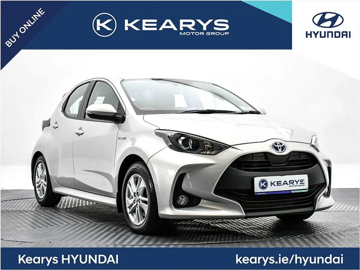 Toyota Yaris 1.5 Hybrid Luna - Image 1