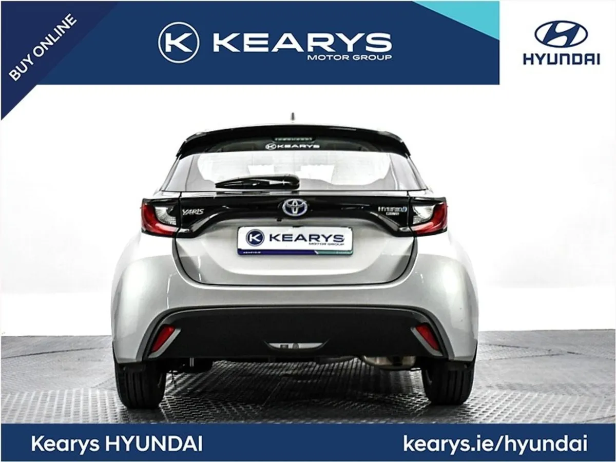 Toyota Yaris 1.5 Hybrid Luna - Image 3