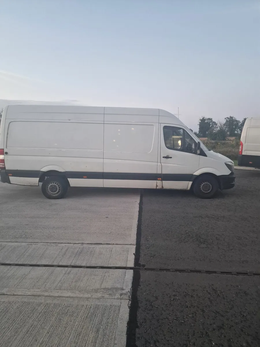 Mercedes-Benz Sprinter 2014 - Image 3