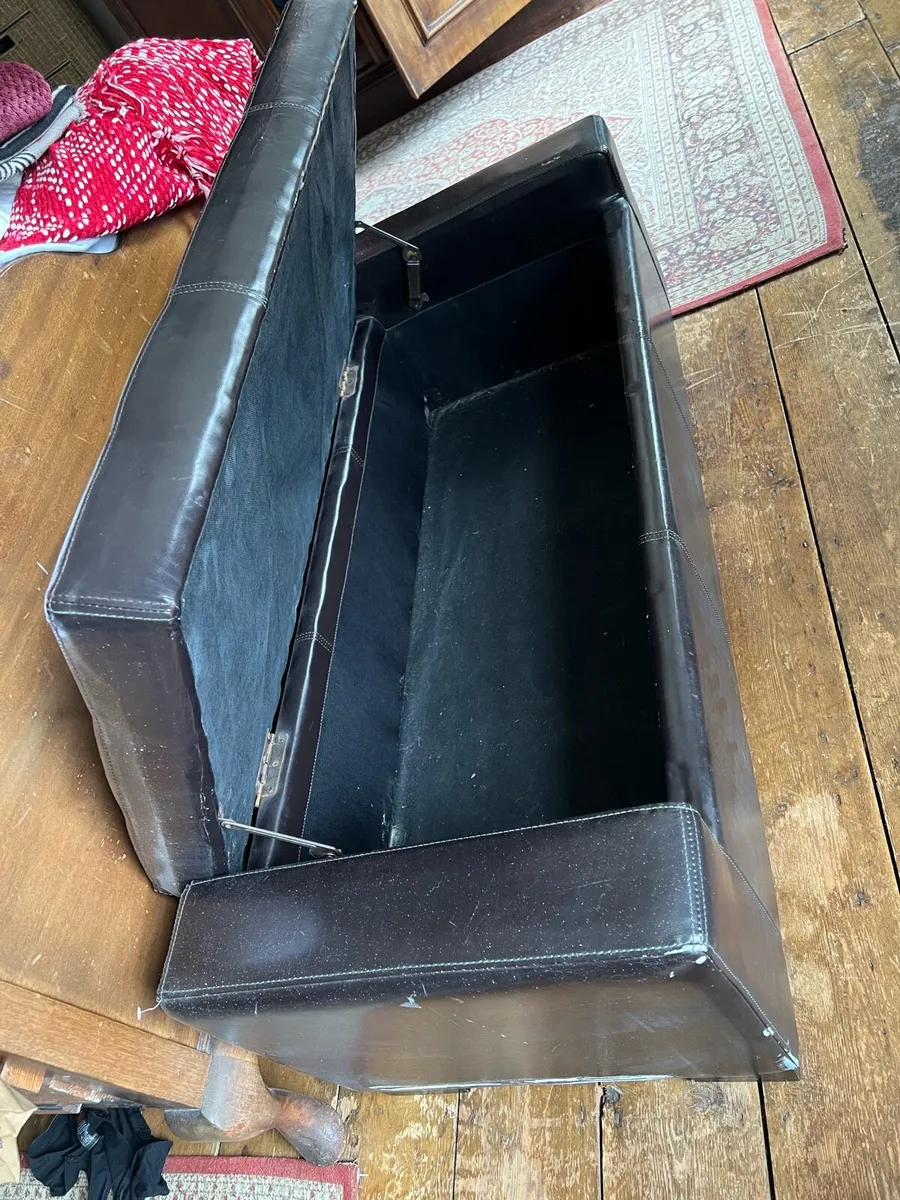 Leather Storage Chest Worn - Image 4