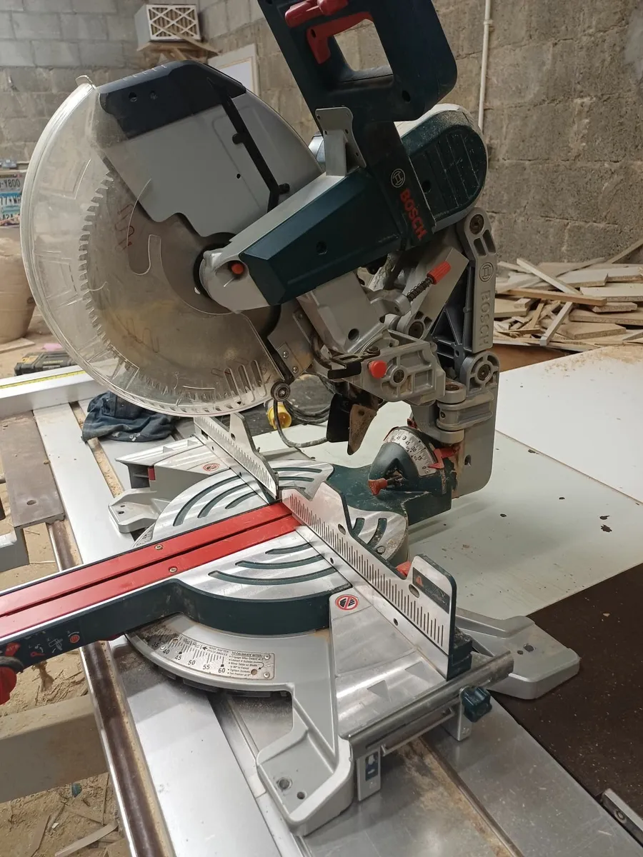 Bosch mitre saw - Image 3