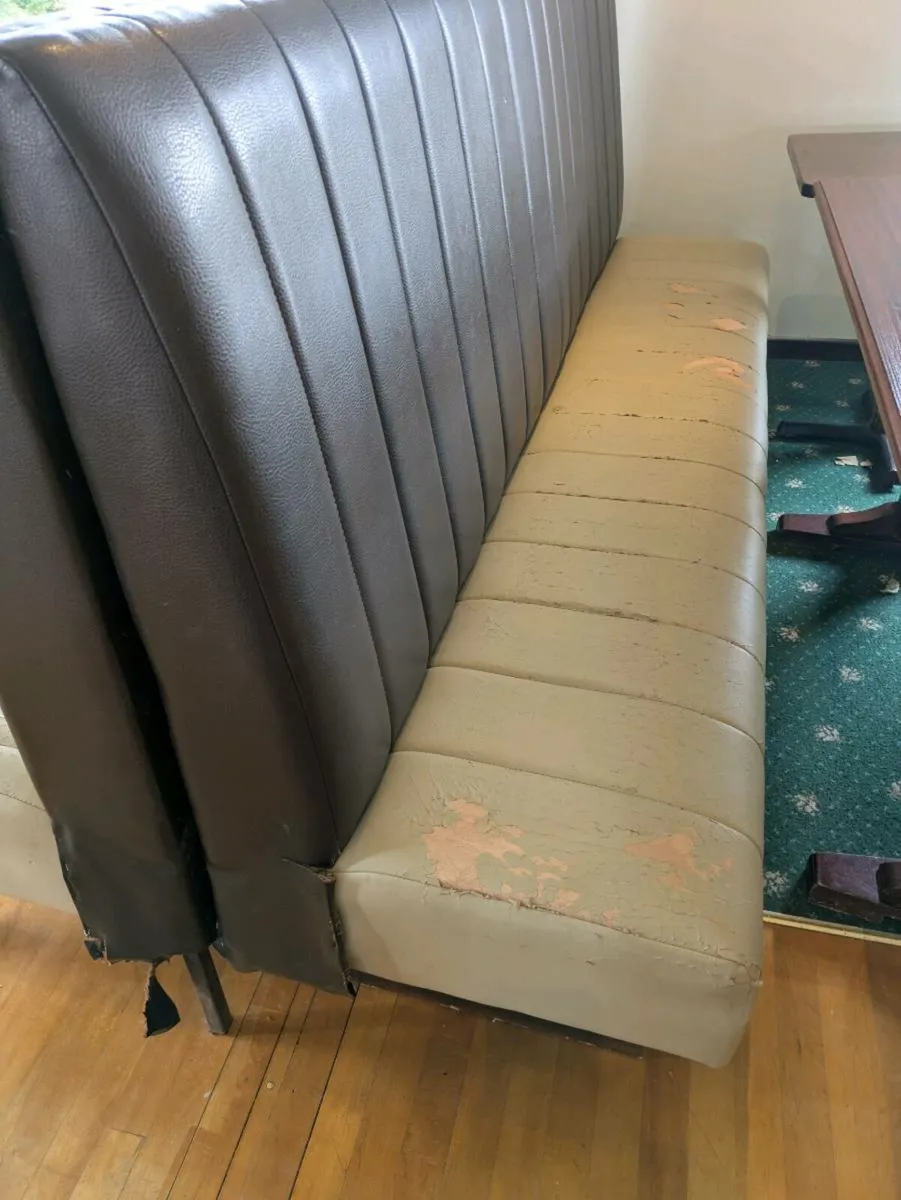 COLD ROOM AND SEATS - Image 2