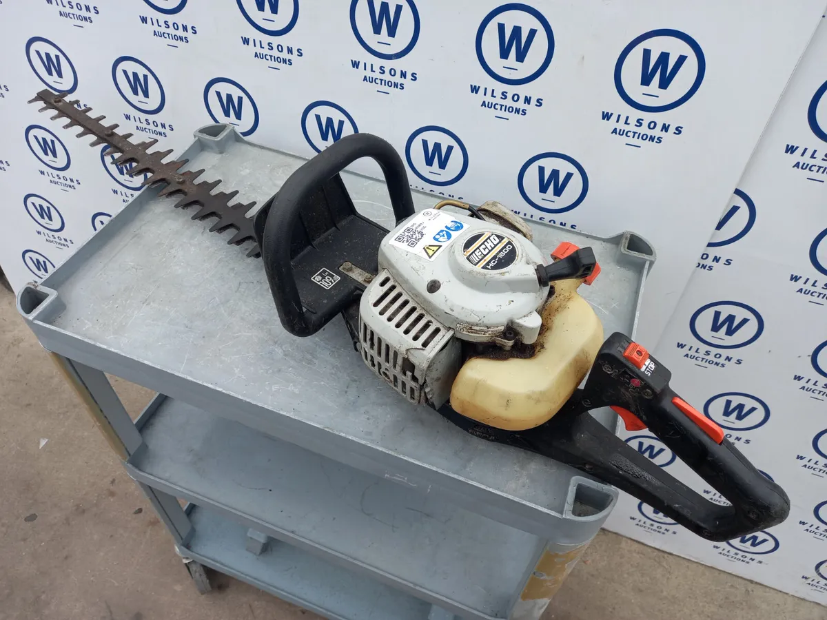 Small Tools and Equipment For Auction Wed 27th Aug - Image 3