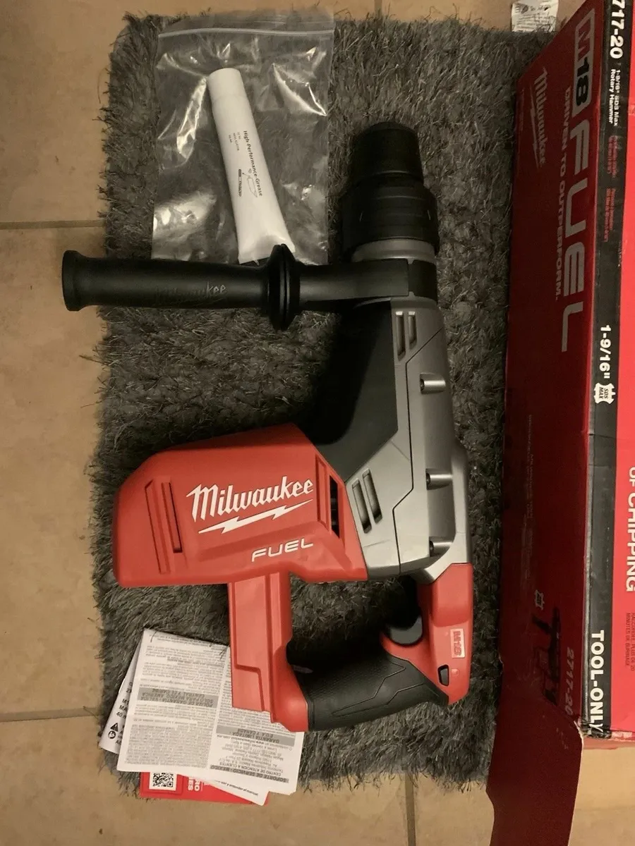 Milwaukee 2717-20 M18 FUEL 1-9/16" SDS Max Rotary - Image 3
