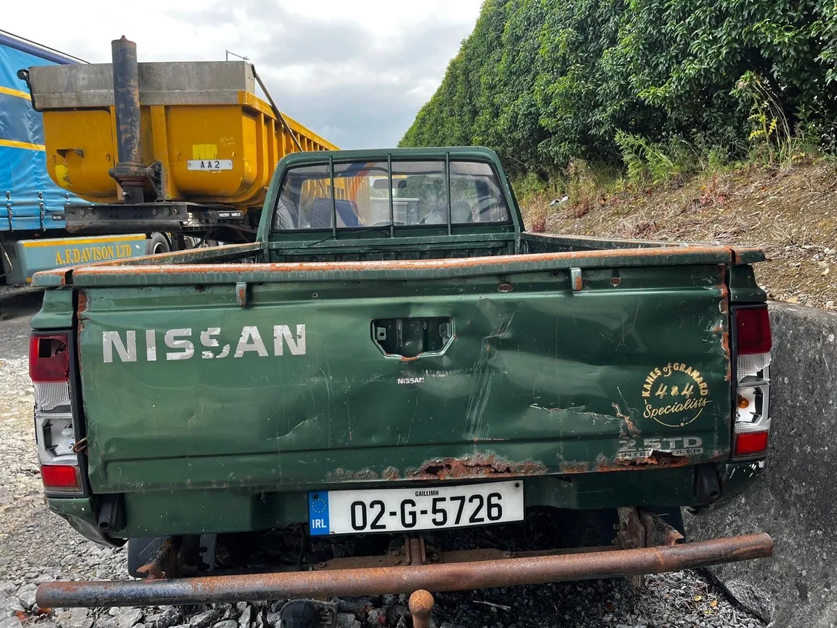 Nissan Navara Jeep - Image 2
