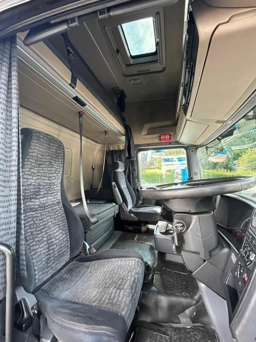 2008 Scania R480 6X2 Rigid - Image 1