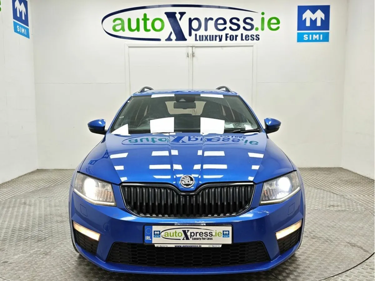 Skoda Octavia 2.0 TDI VRS - Image 3