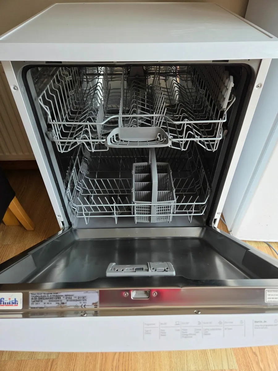 Bosch Dishwasher - Image 3