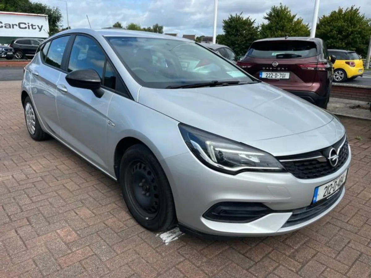 Opel Astra 1.5 Diesel 105bhp-6sp 5DR - Image 3